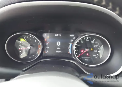 2018 Jeep Compass Latitude 4X4 from USA, damaged, VIN 3C4NJDBB9JT142781